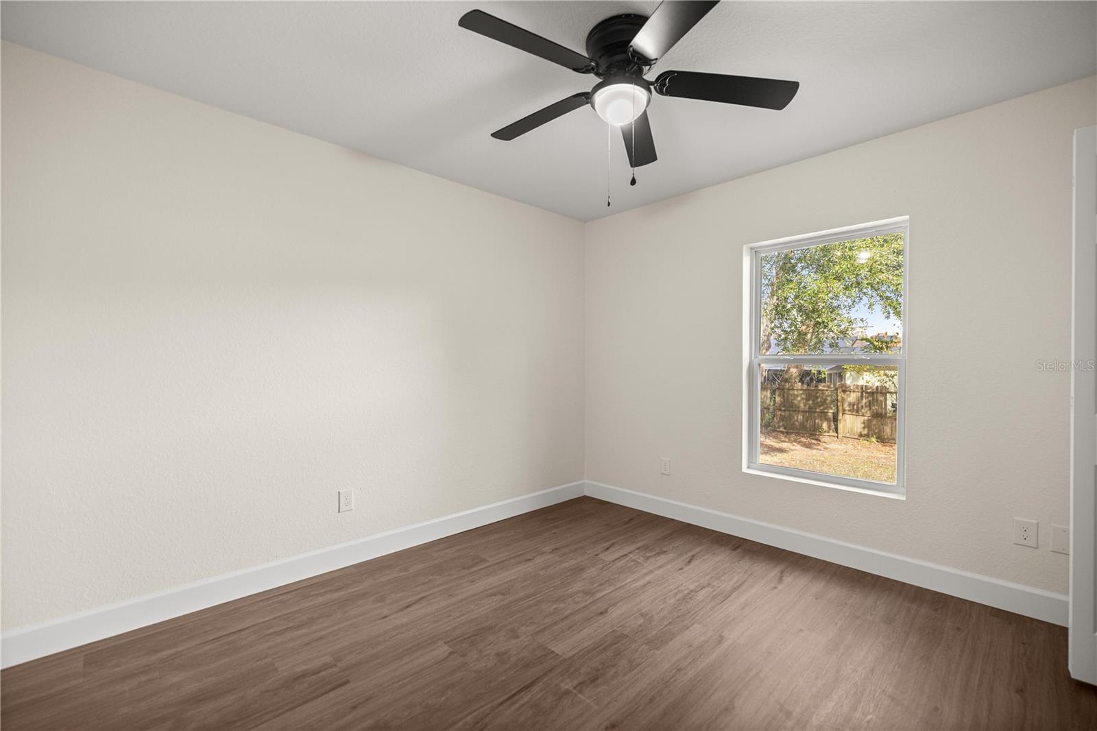 Image 22 of 32 For 8931 156th Street