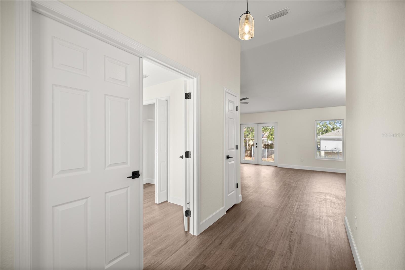 Image 4 of 32 For 8931 156th Street