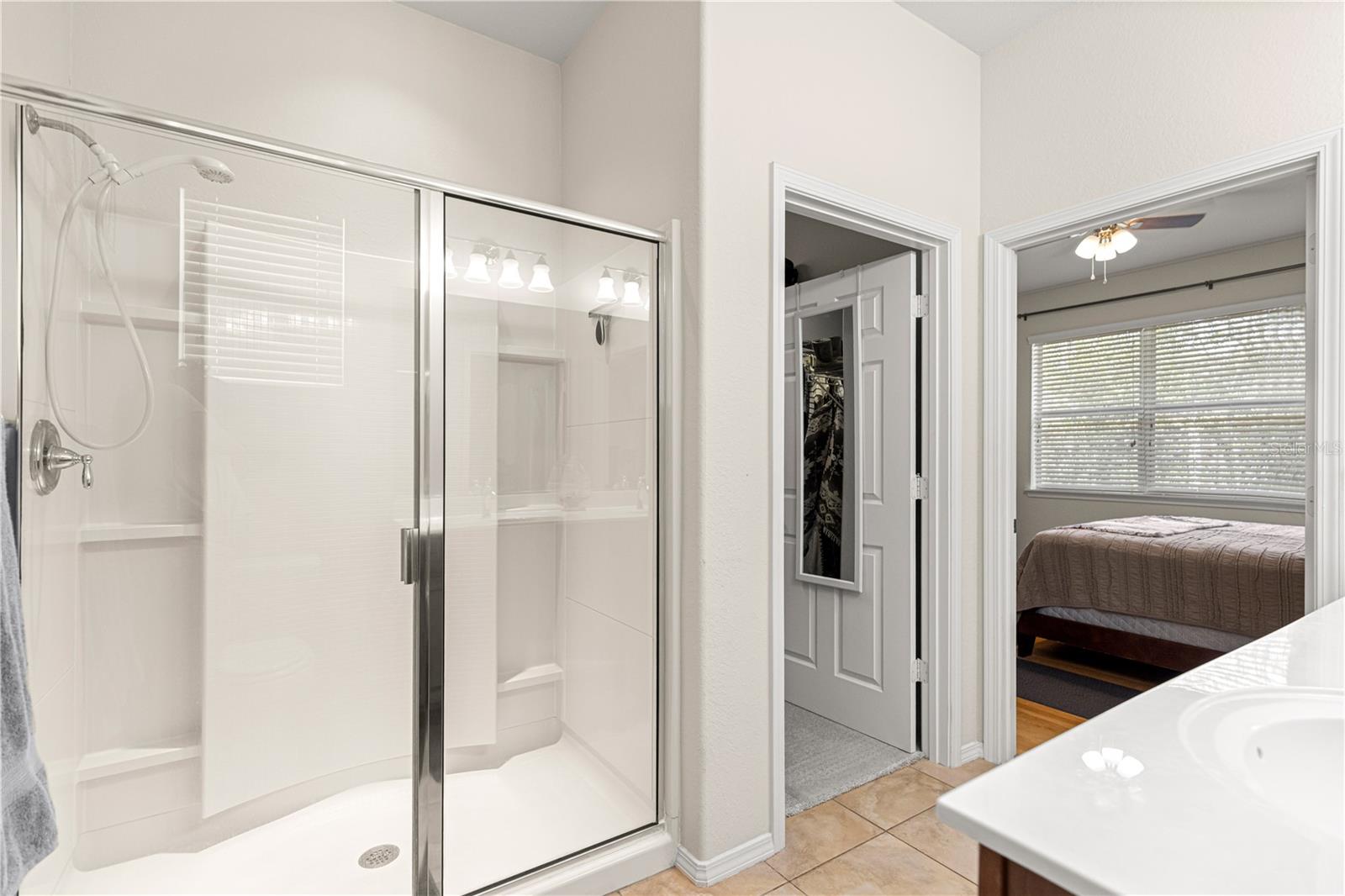 Image 24 of 34 For 7202 93rd Avenue