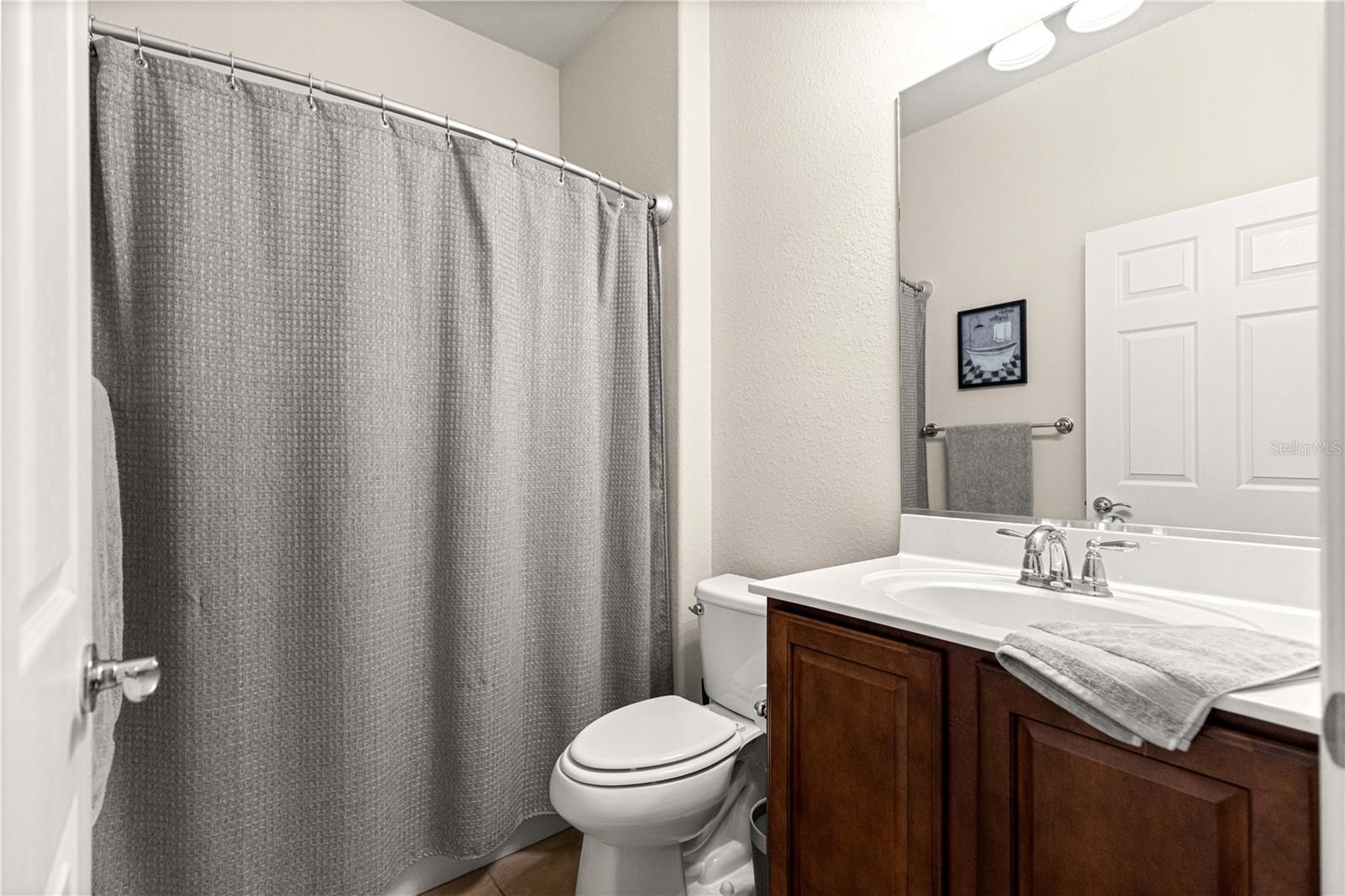 Image 29 of 34 For 7202 93rd Avenue