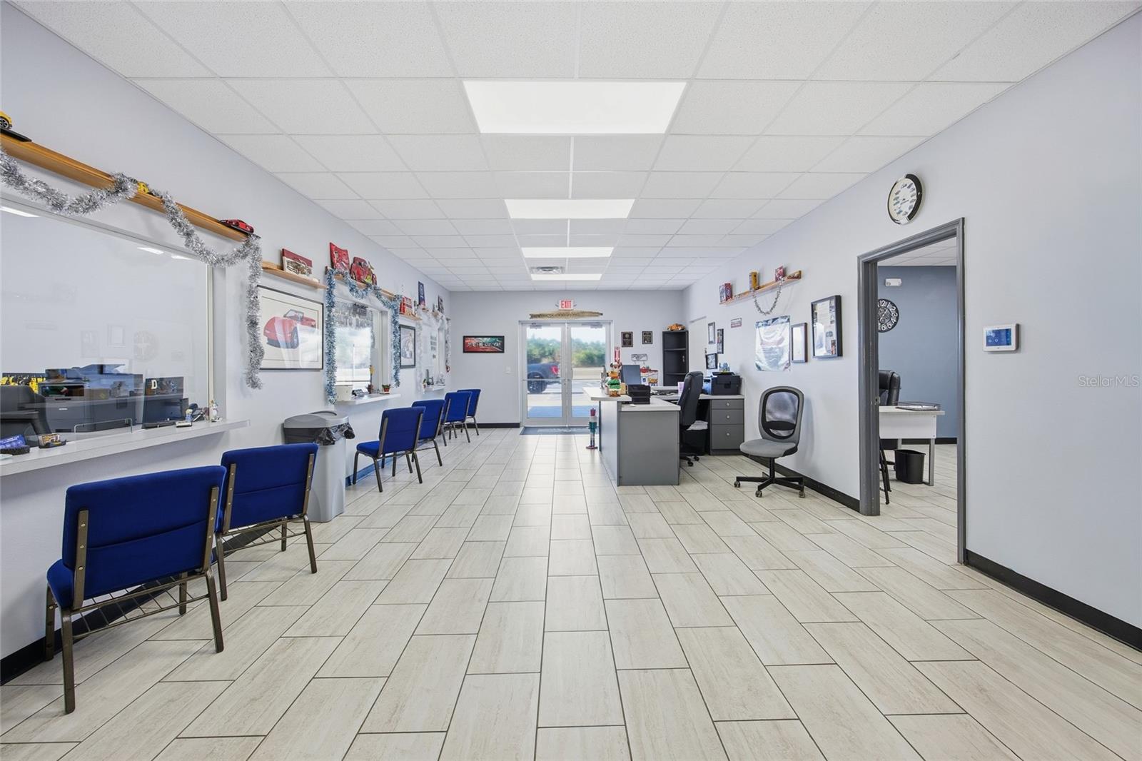 Image 10 of 62 For 20761 Highway 27