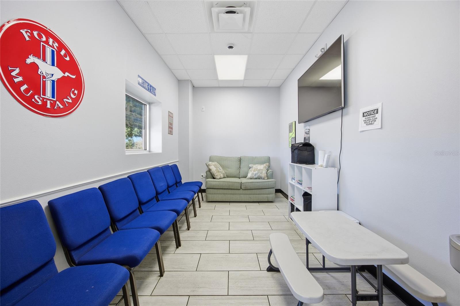 Image 13 of 62 For 20761 Highway 27