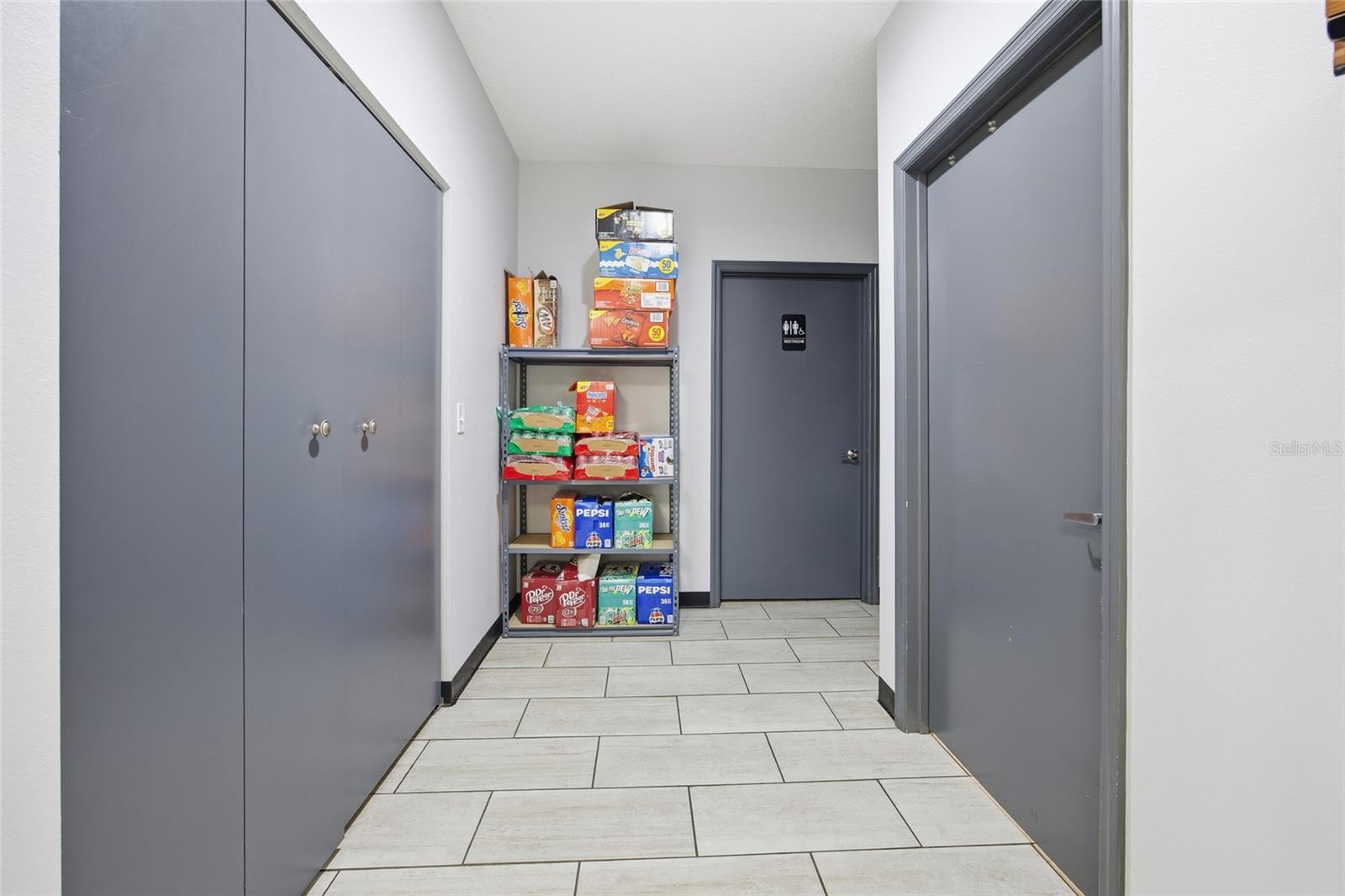 Image 17 of 62 For 20761 Highway 27