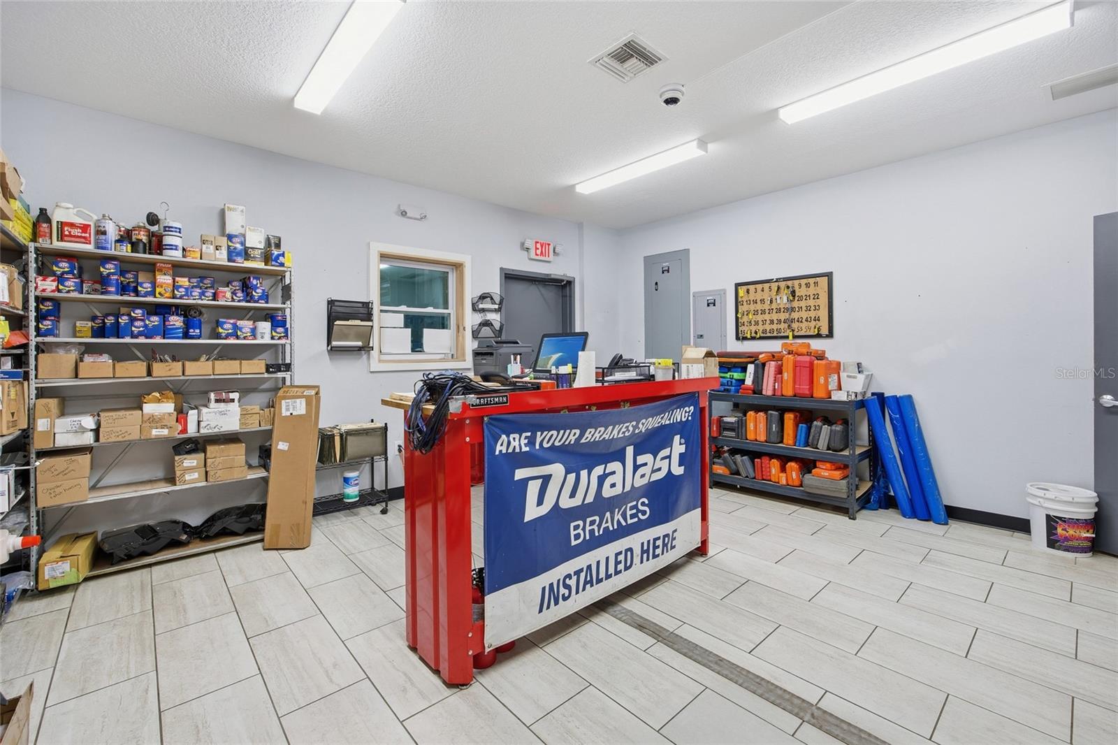 Image 22 of 62 For 20761 Highway 27