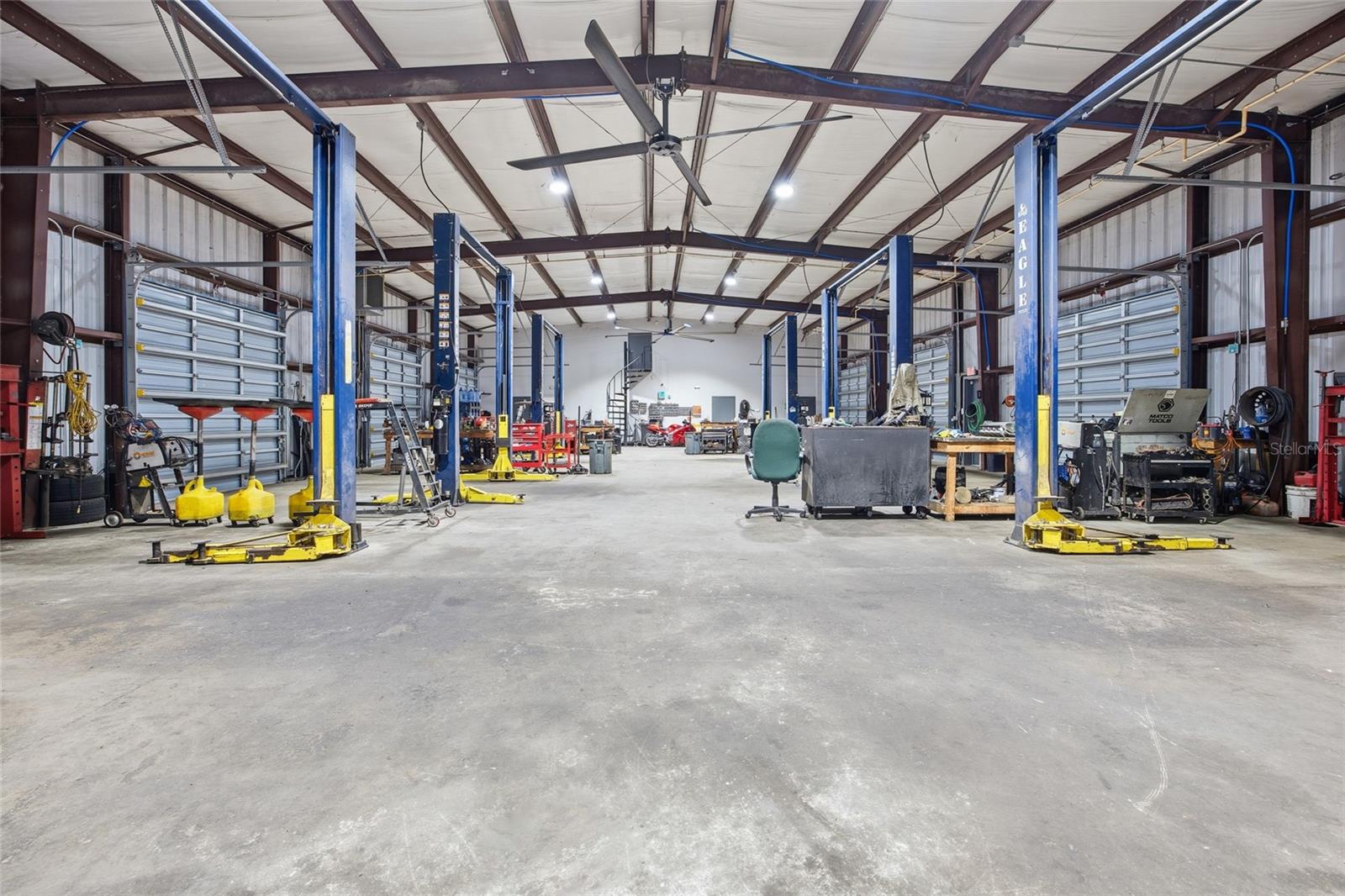 Image 27 of 62 For 20761 Highway 27