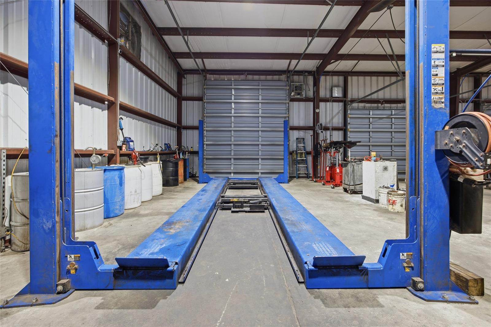 Image 28 of 62 For 20761 Highway 27