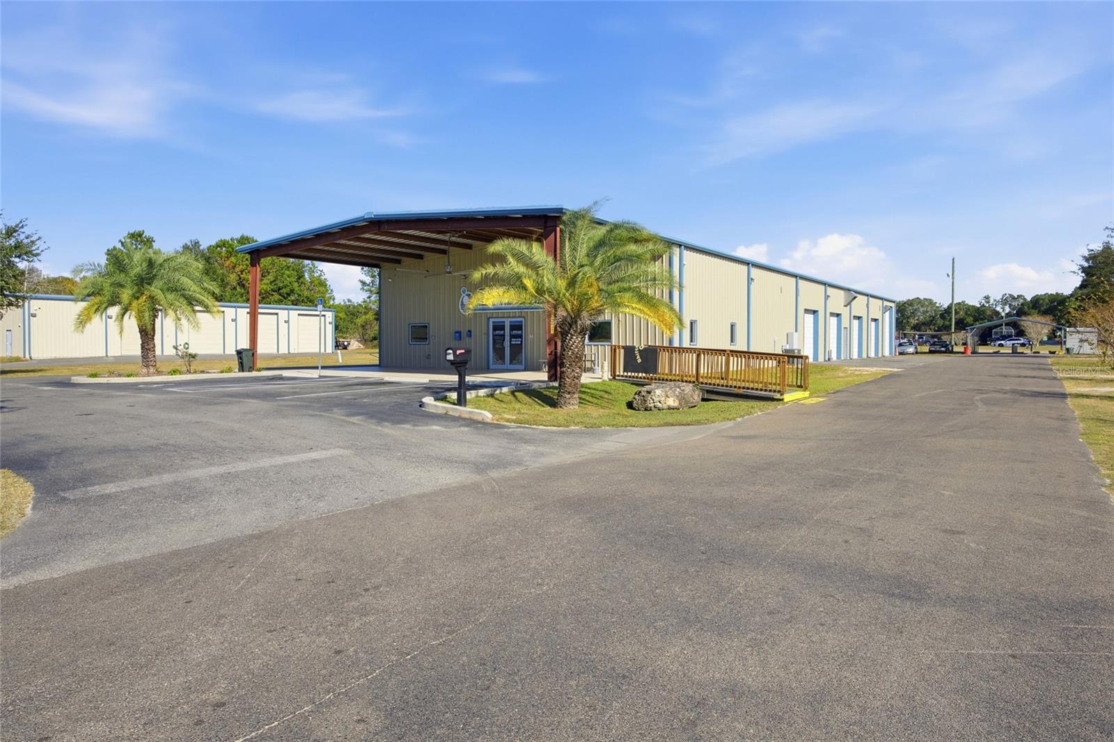 Image 33 of 62 For 20761 Highway 27