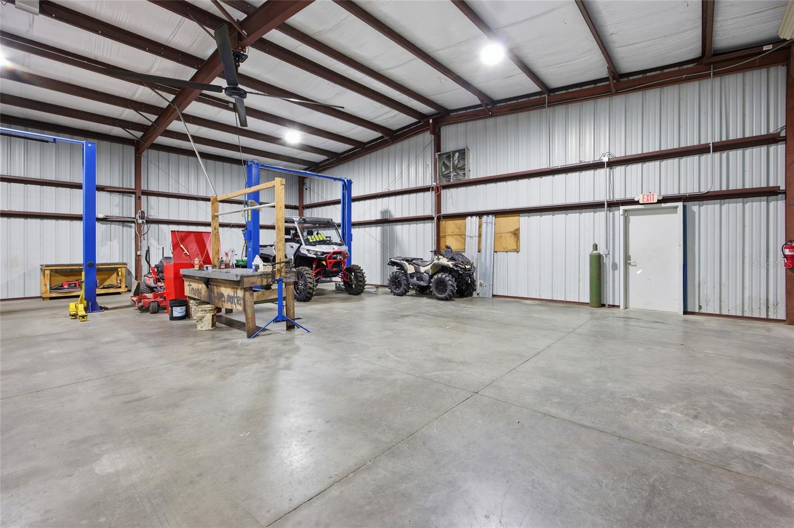 Image 45 of 62 For 20761 Highway 27