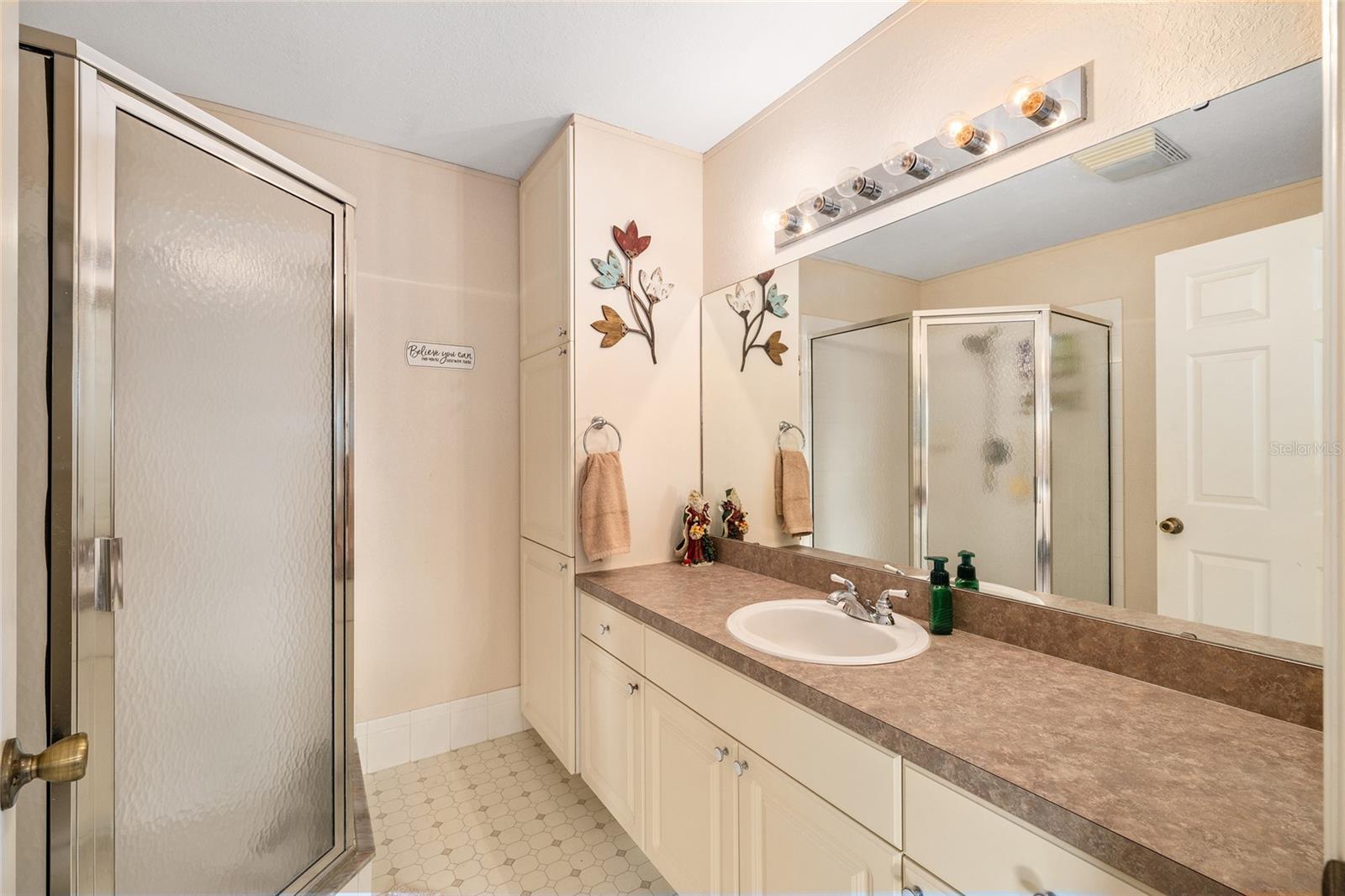 Image 24 of 67 For 8516 137th Loop