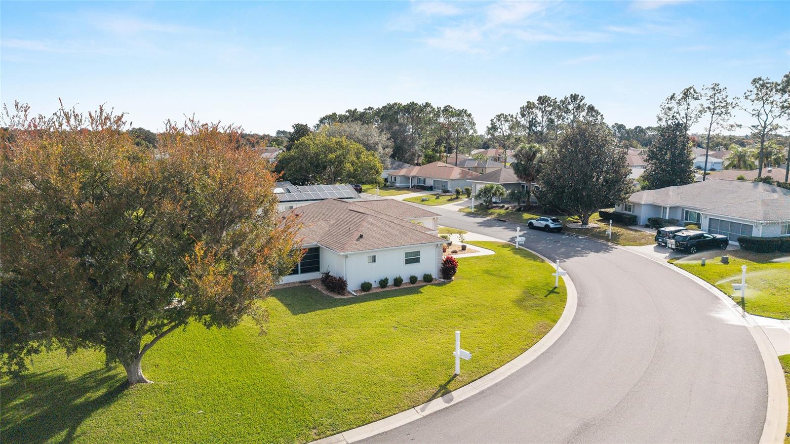 Image 38 of 67 For 8516 137th Loop