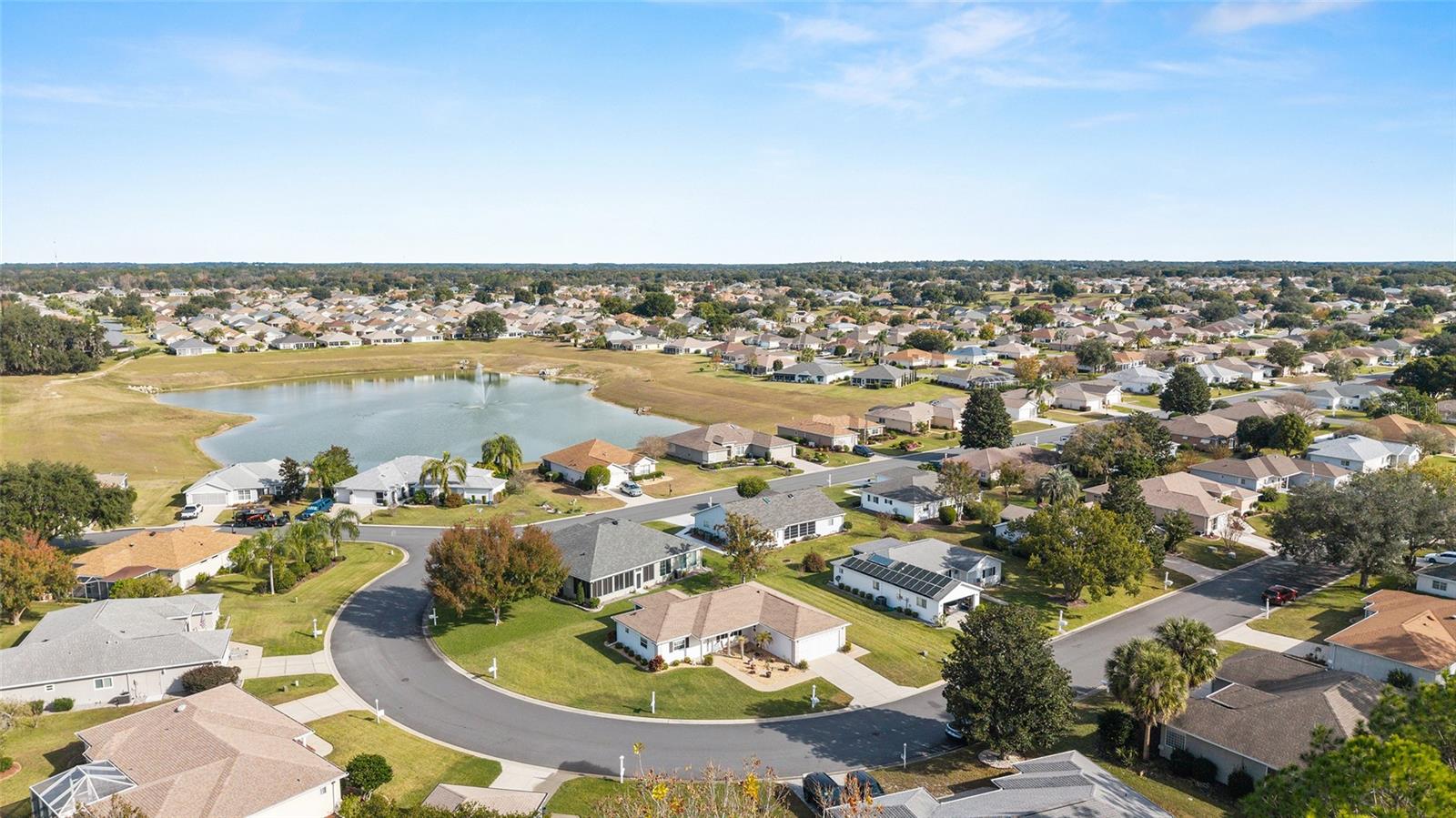 Image 44 of 67 For 8516 137th Loop