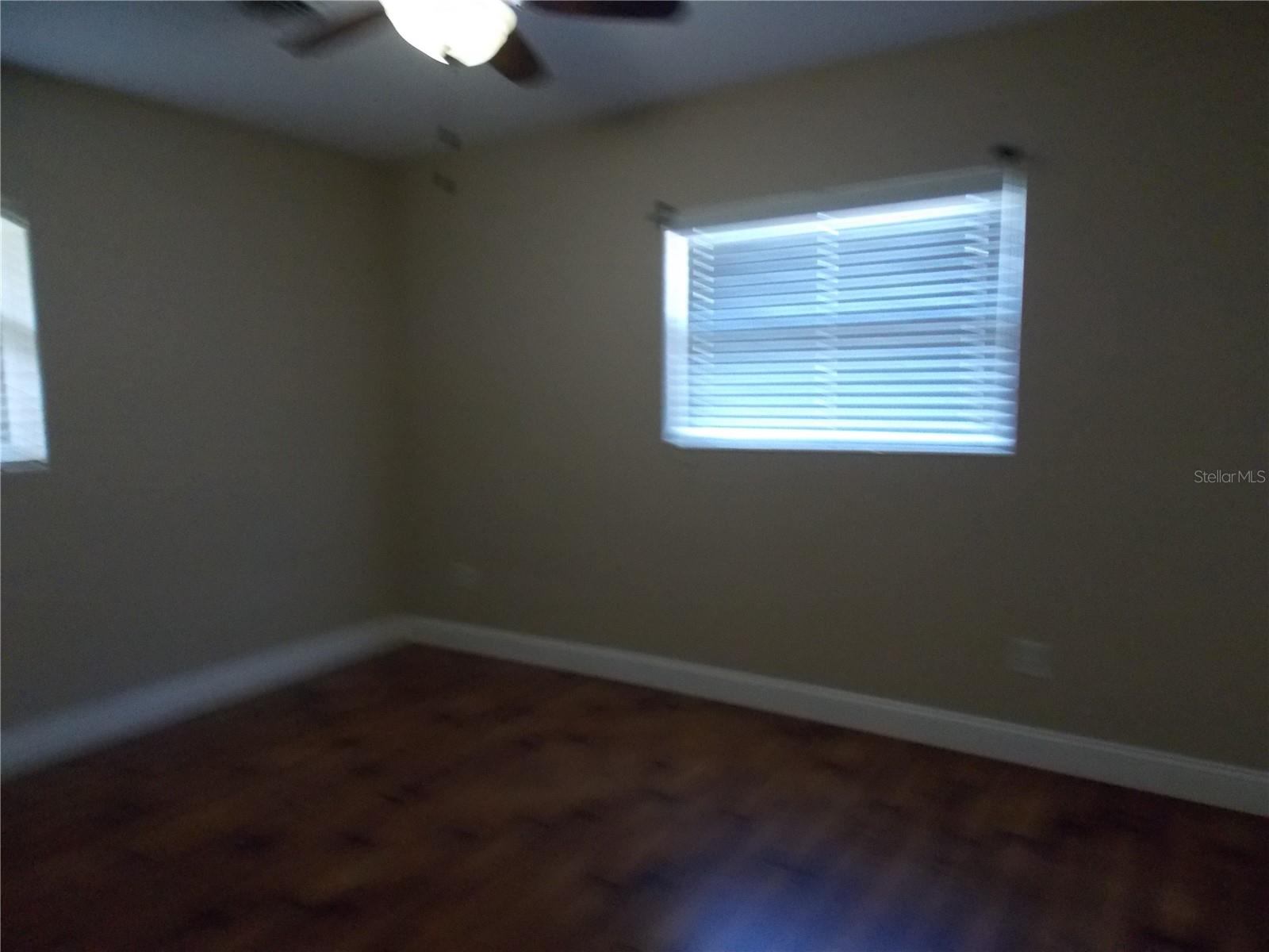 Image 18 of 19 For 1827 7th Avenue