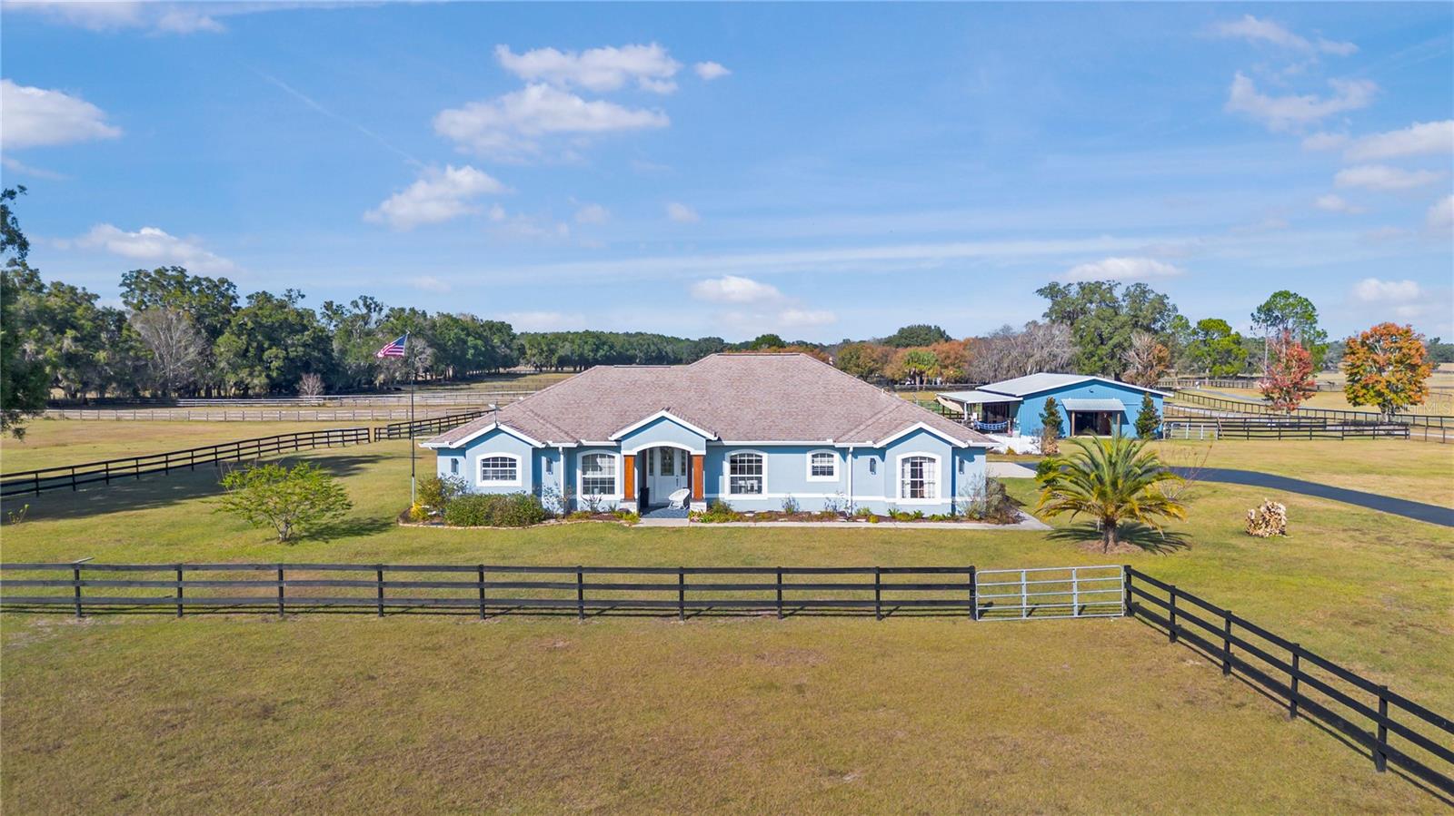 Details for 16421 Highway 326, MORRISTON, FL 32668