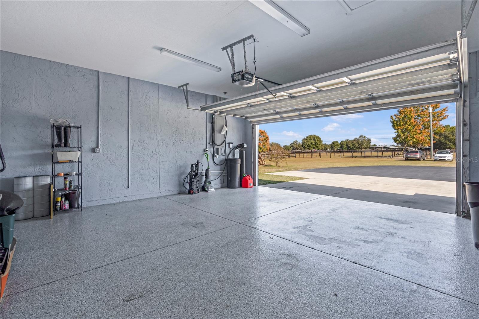 Listing photo id 31 for 16421 Highway 326