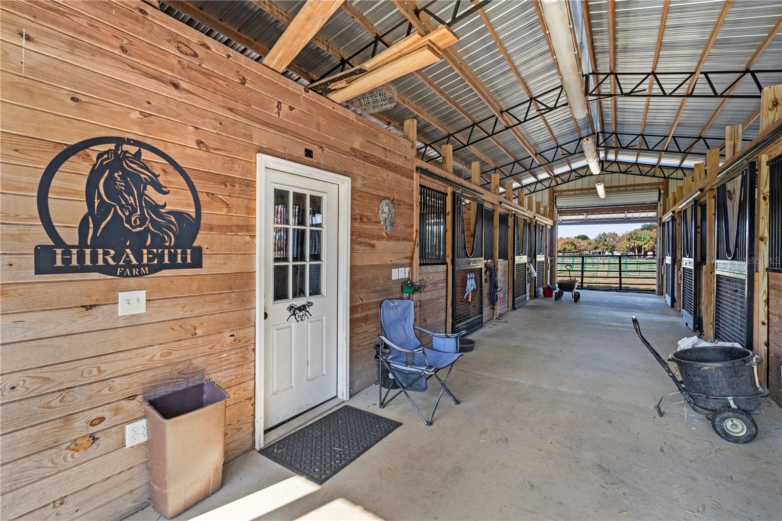 Listing photo id 40 for 16421 Highway 326