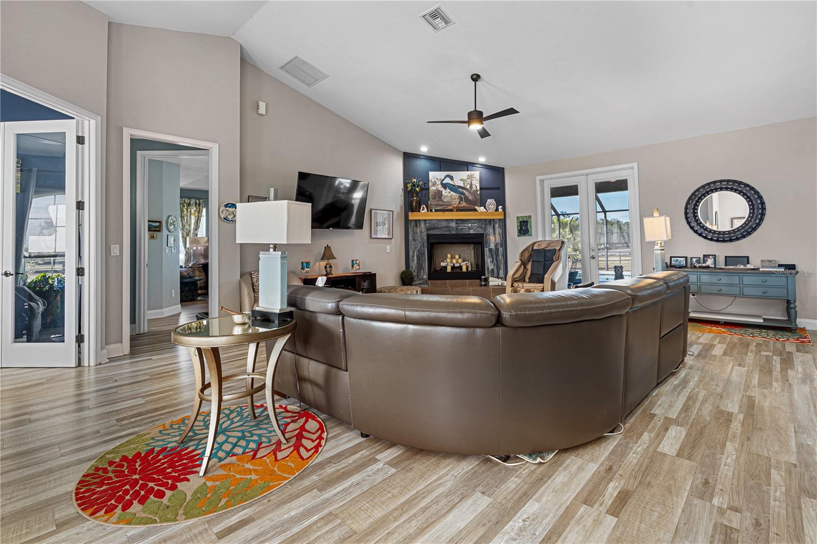 Listing photo id 4 for 16421 Highway 326