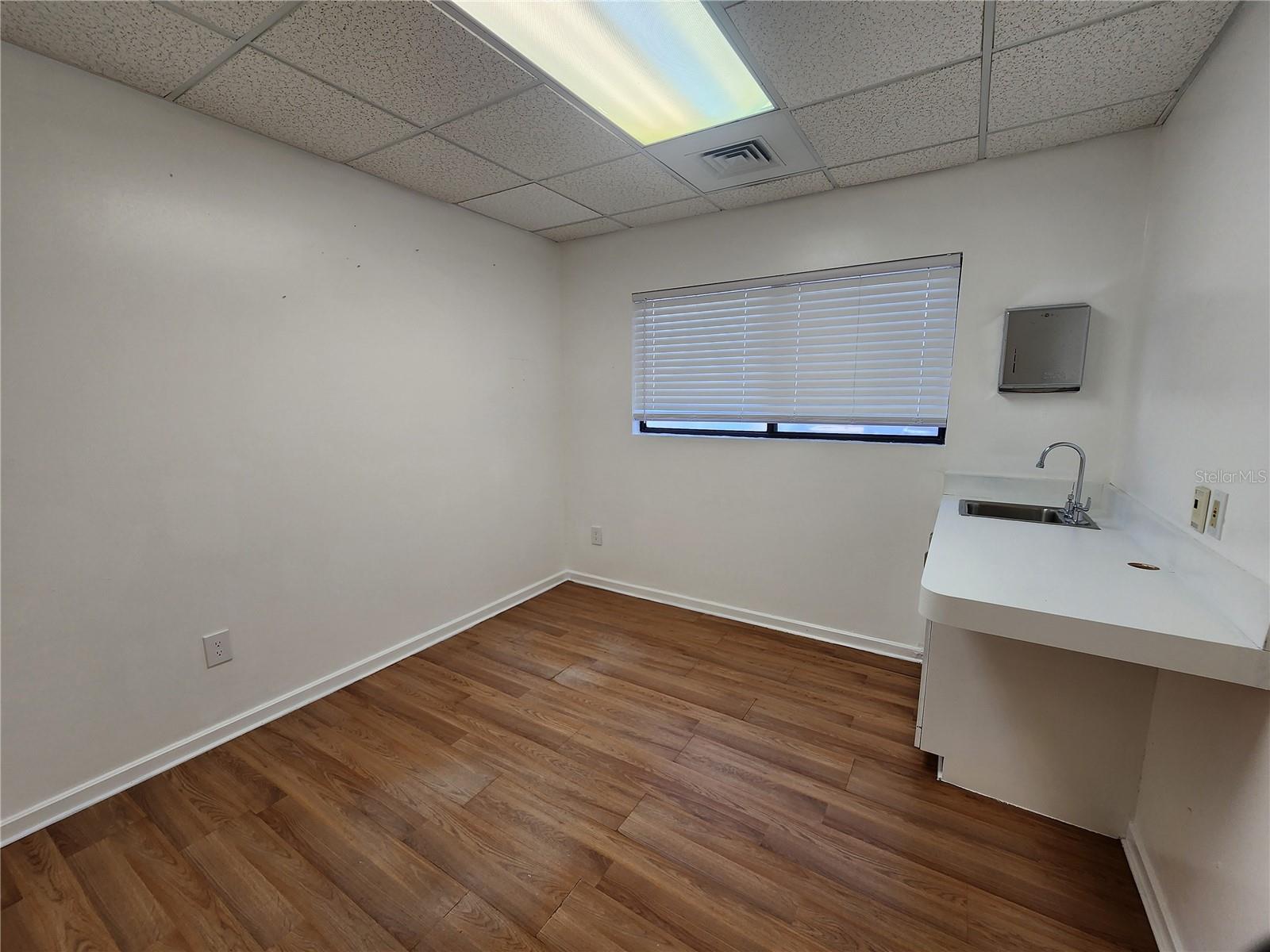 Image 22 of 22 For 150 17 Street 701