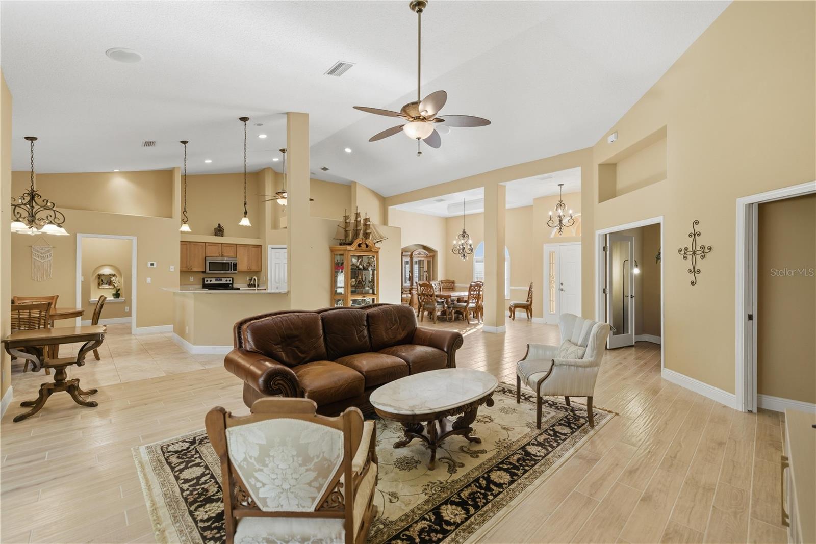 Image 8 of 36 For 7145 181st Avenue