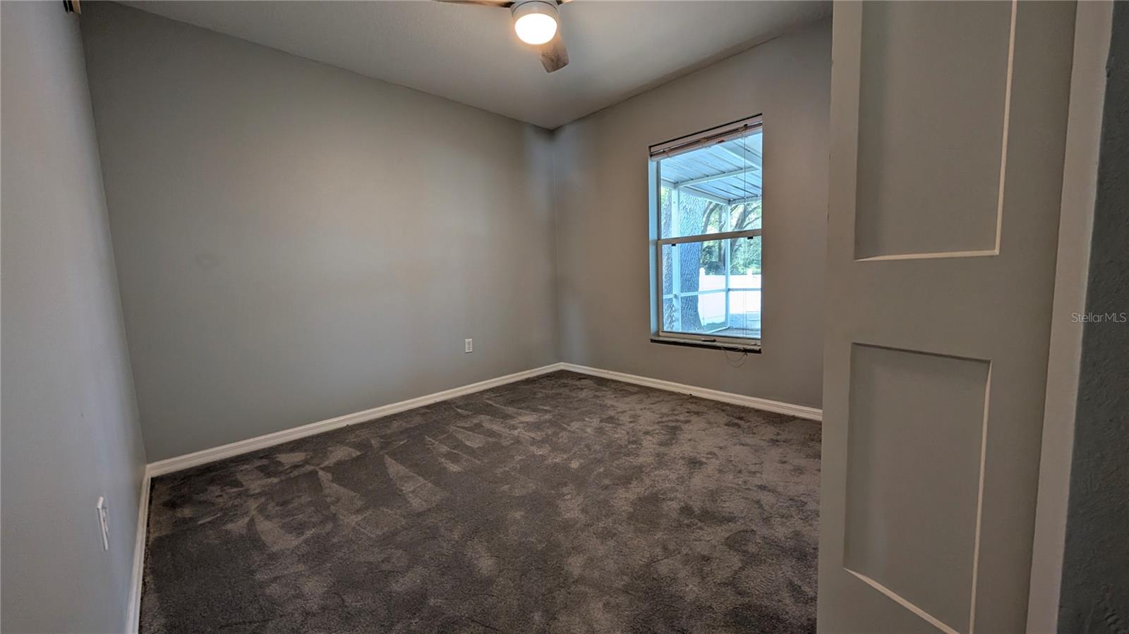 Image 19 of 28 For 26 Hemlock Terrace Drive