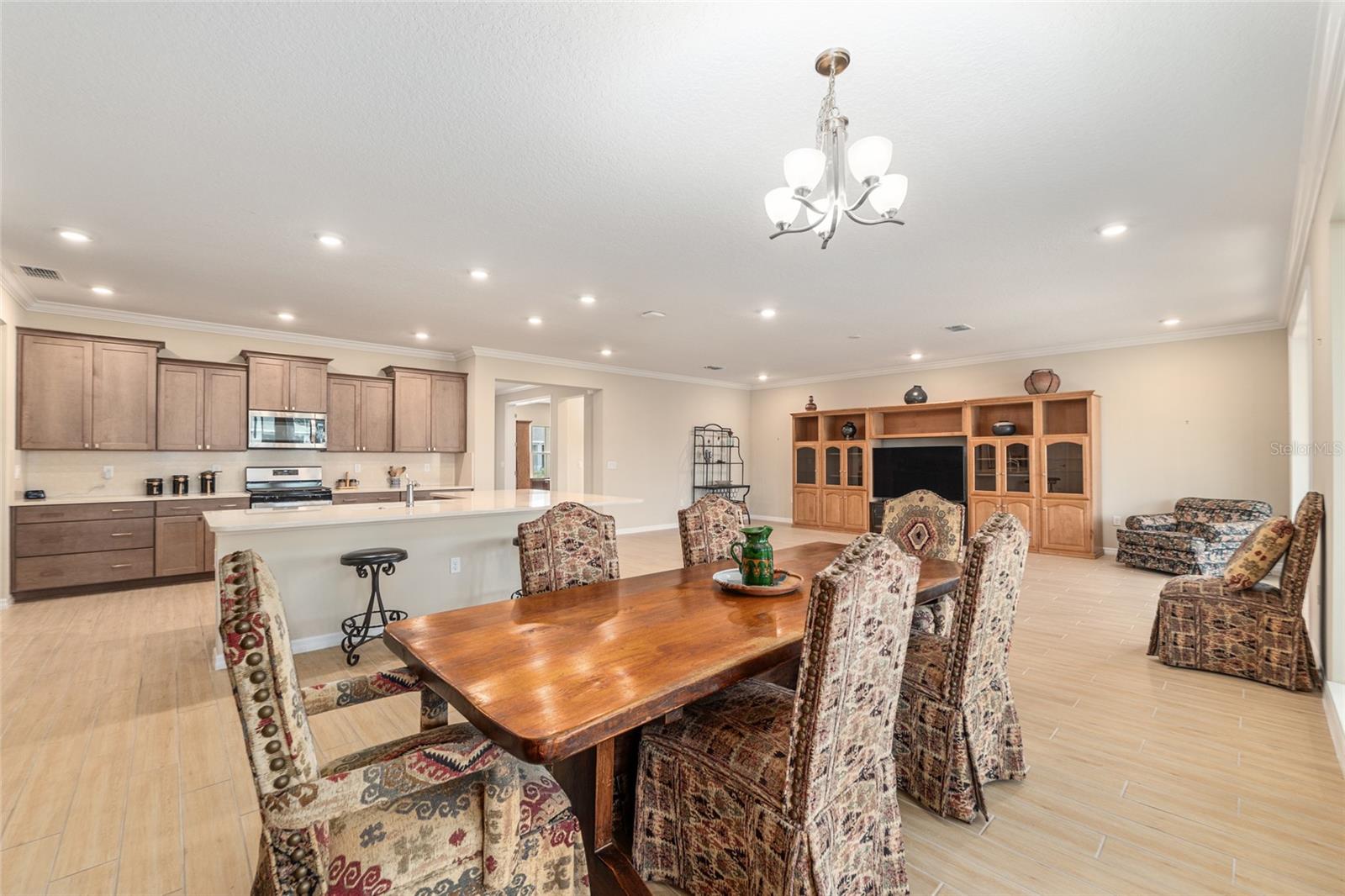 Image 20 of 69 For 10621 98th Lane