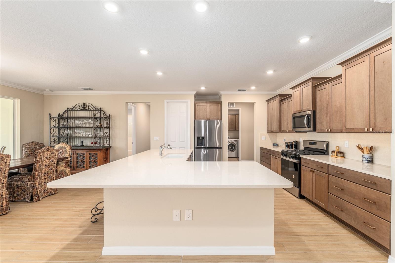 Image 22 of 69 For 10621 98th Lane