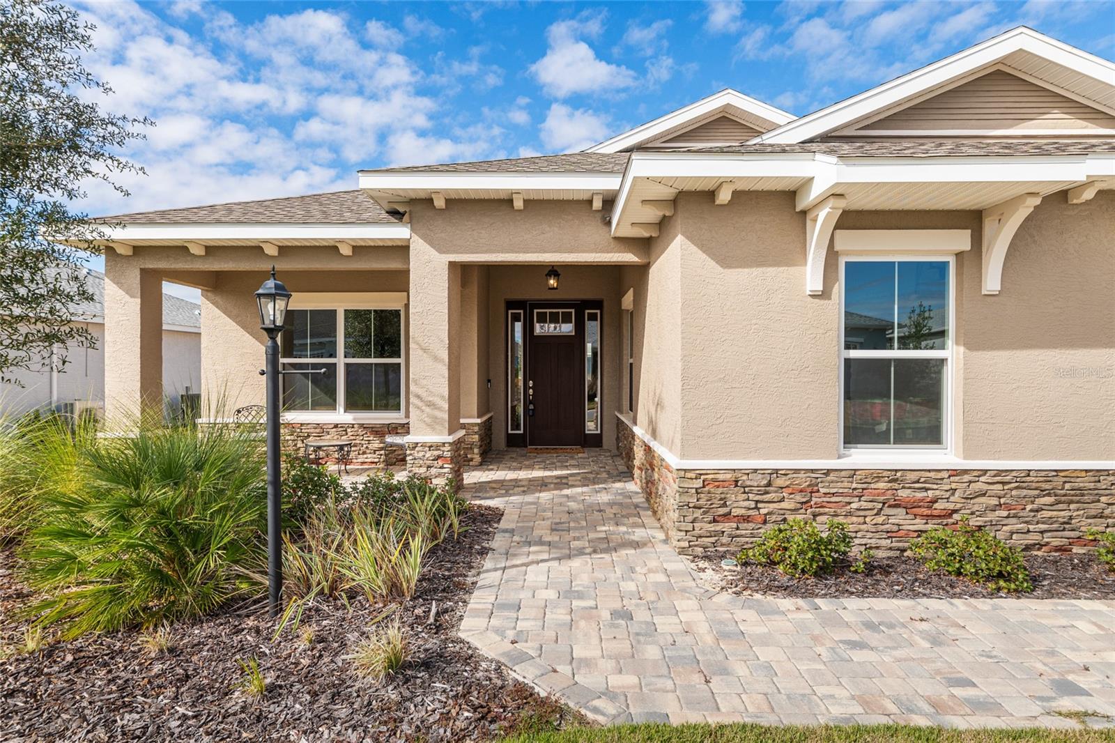 Image 4 of 69 For 10621 98th Lane