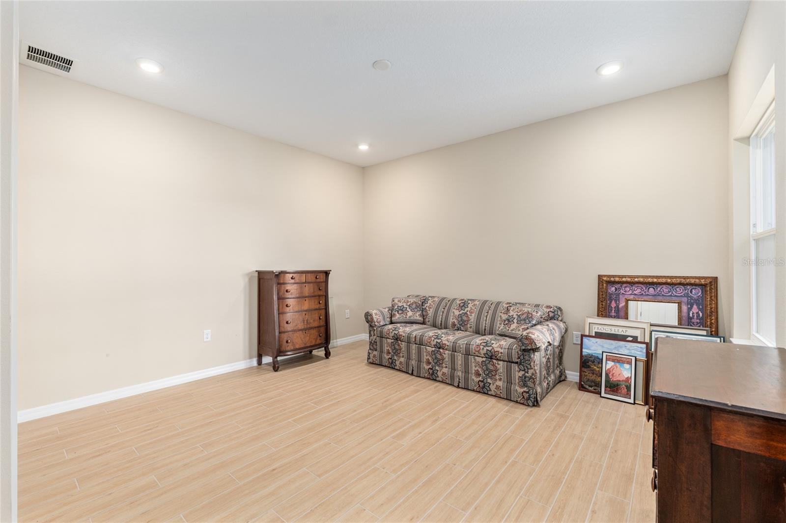 Image 45 of 69 For 10621 98th Lane