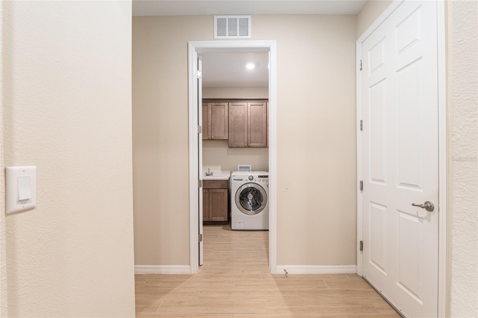 Image 52 of 69 For 10621 98th Lane