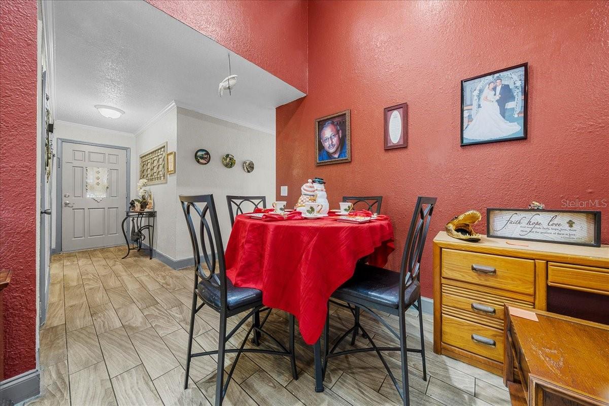 Image 21 of 62 For 8307 Esperanza Street