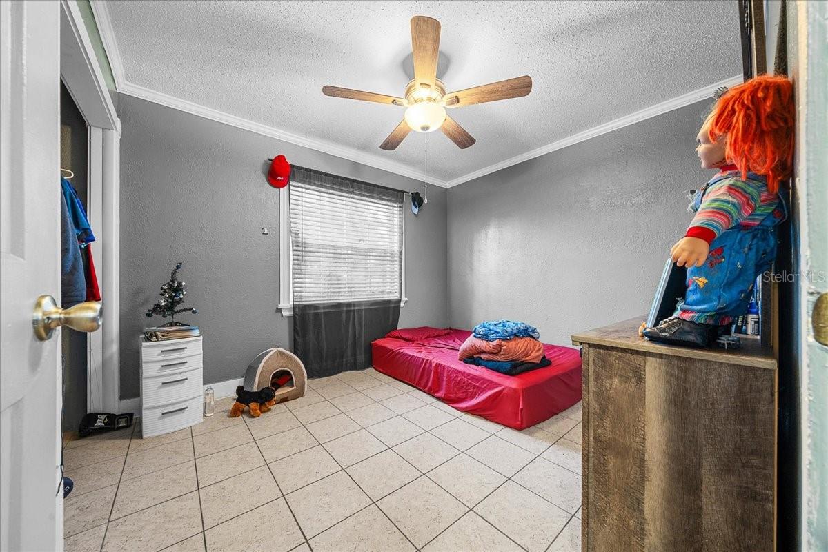 Image 26 of 62 For 8307 Esperanza Street