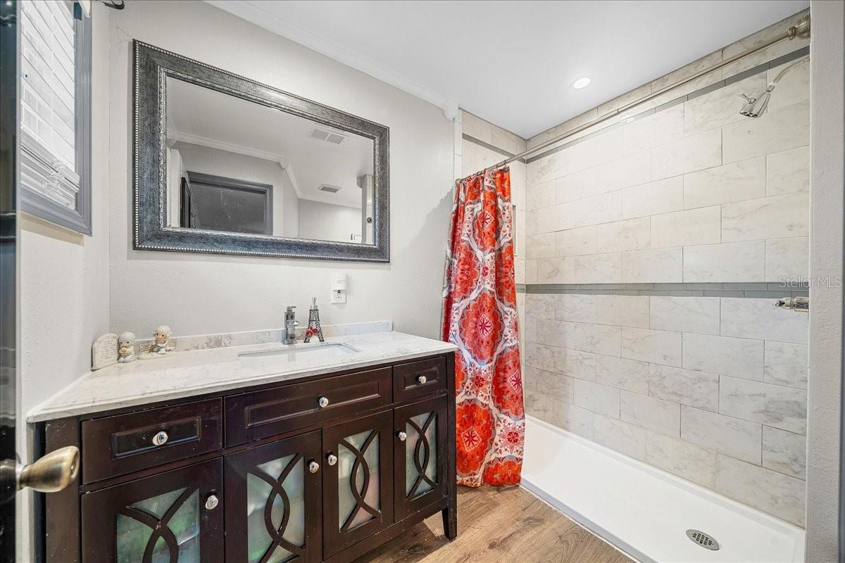 Image 32 of 62 For 8307 Esperanza Street