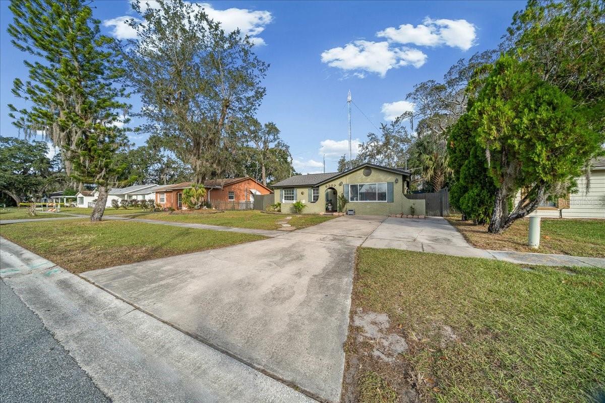 Image 59 of 62 For 8307 Esperanza Street