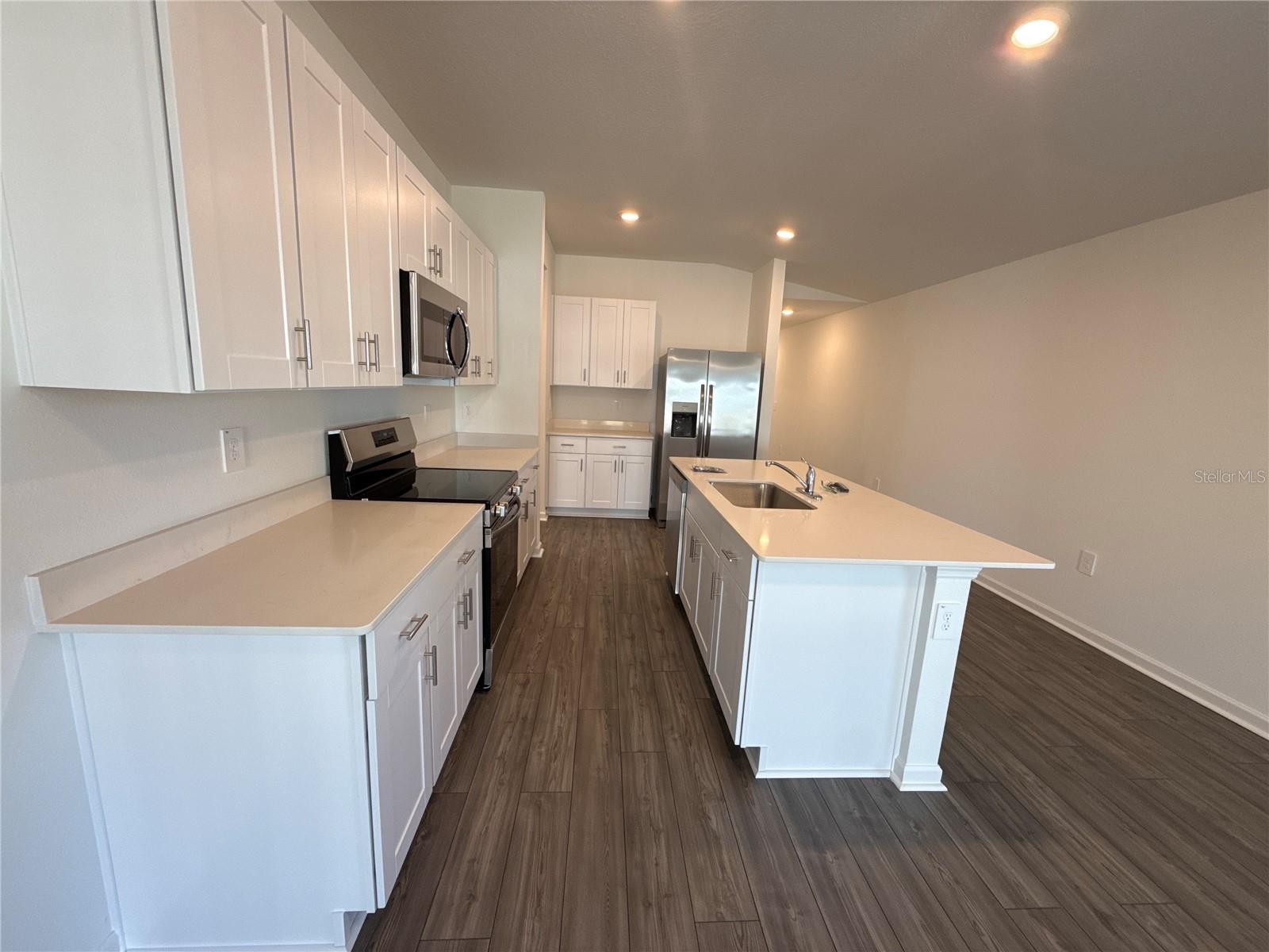 Image 3 of 18 For 3081 38th Lane