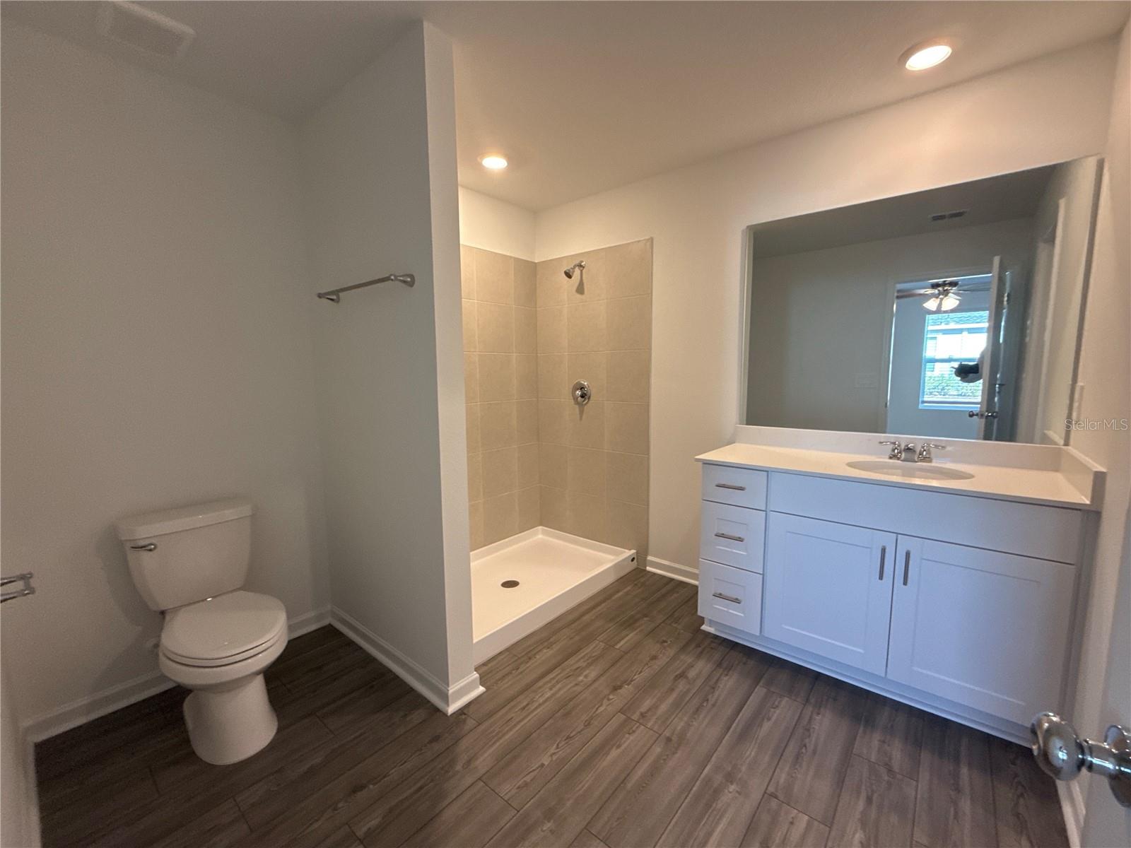 Image 8 of 18 For 3081 38th Lane