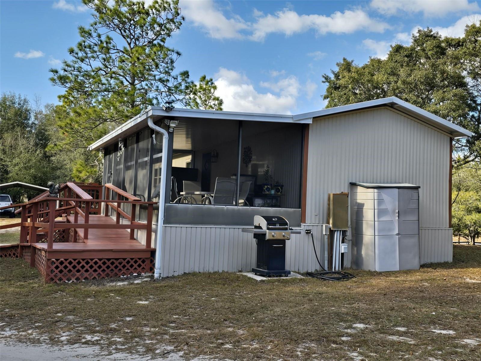 Image 24 of 40 For 4850 127th Court