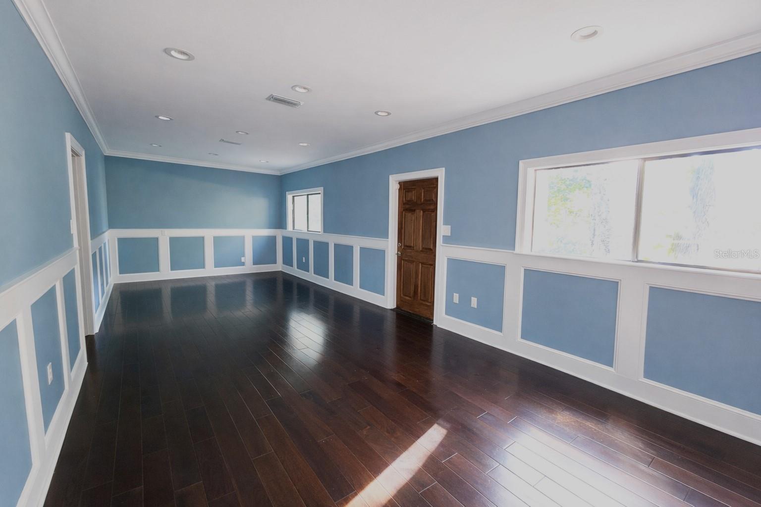 Image 6 of 11 For 150 17th Street 503