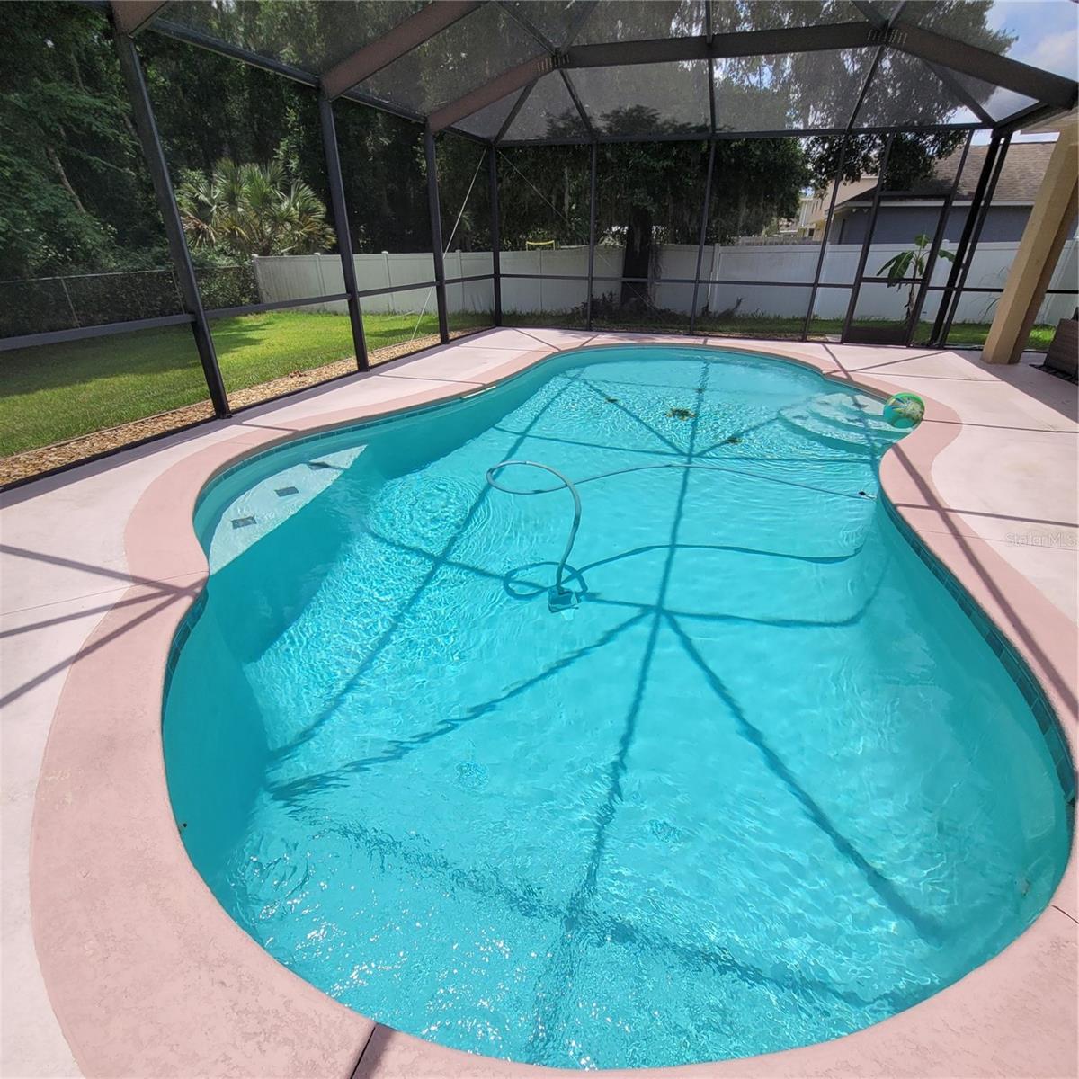 Image 25 of 28 For 4124 33rd Street