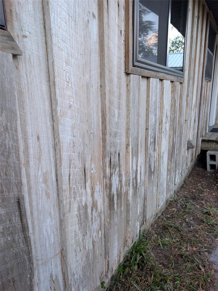 Image 18 of 48 For 161 Riley Lake Drive