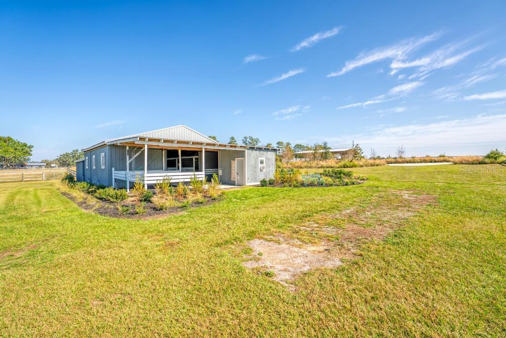 Image 11 of 95 For 15305 112th Place Road