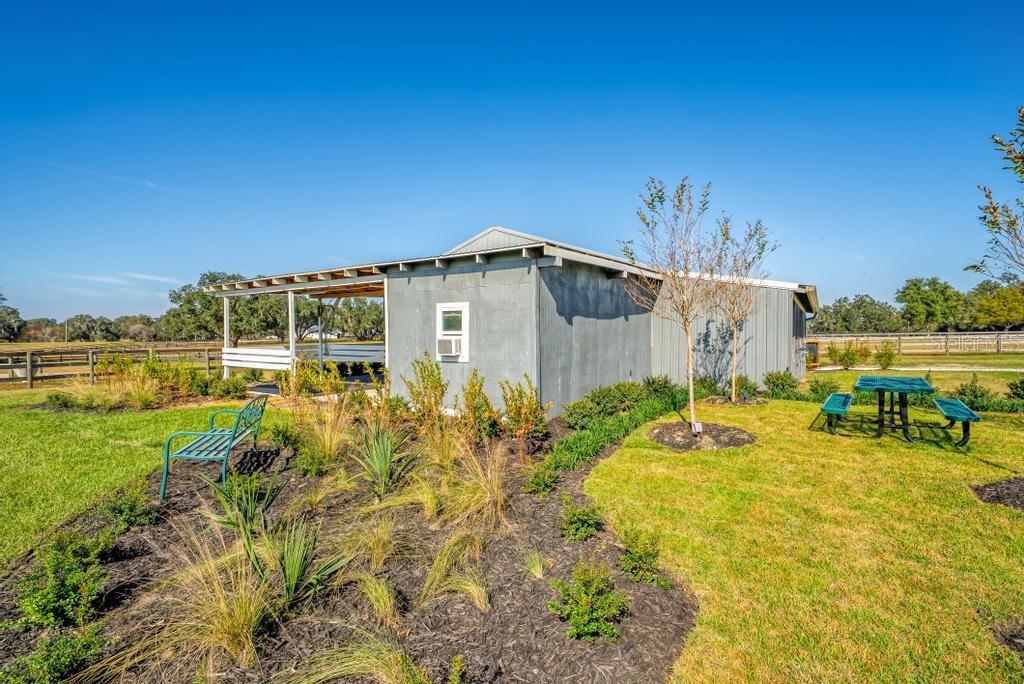 Image 23 of 95 For 15305 112th Place Road