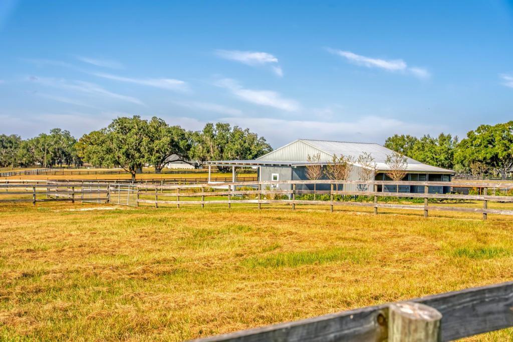 Image 38 of 95 For 15305 112th Place Road