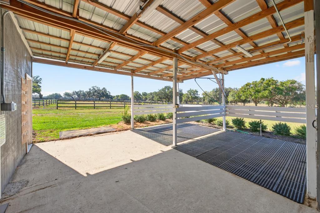 Image 40 of 95 For 15305 112th Place Road