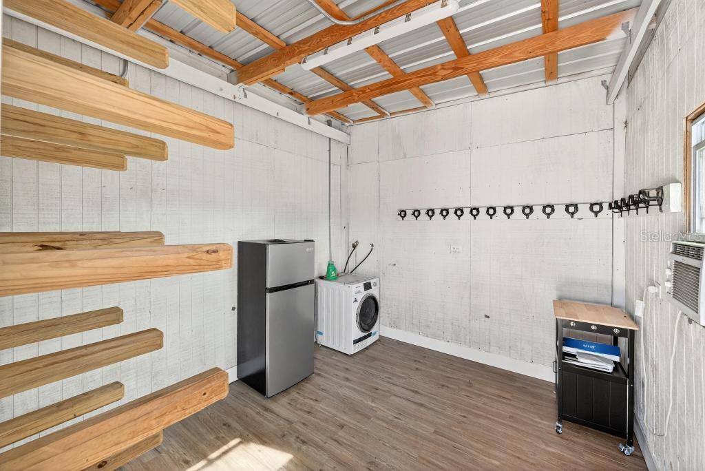 Image 44 of 95 For 15305 112th Place Road