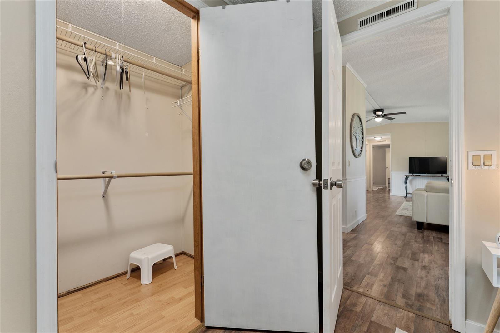 Image 64 of 95 For 15305 112th Place Road