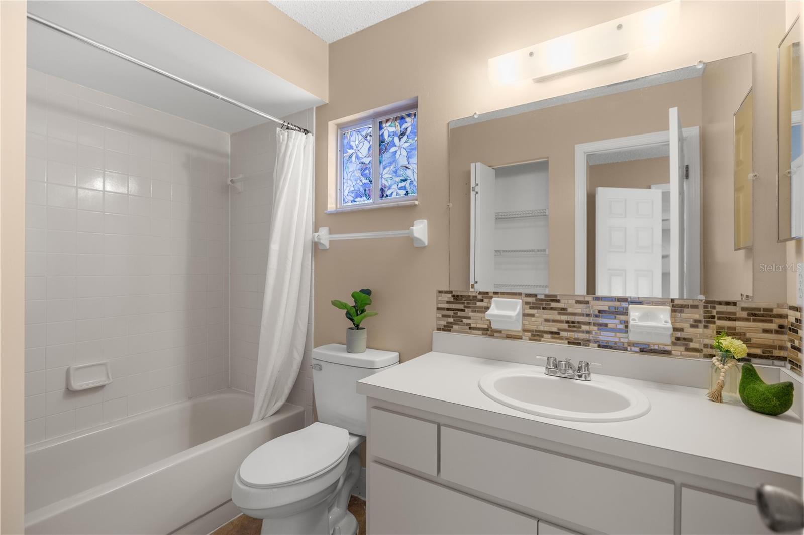 Image 16 of 40 For 6248 110th Street