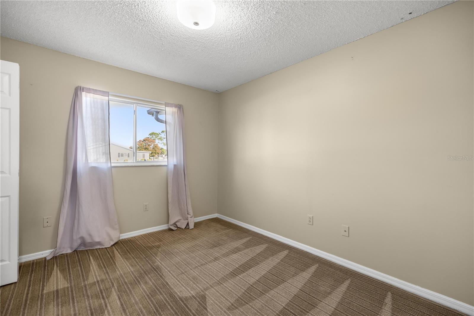 Image 19 of 40 For 6248 110th Street