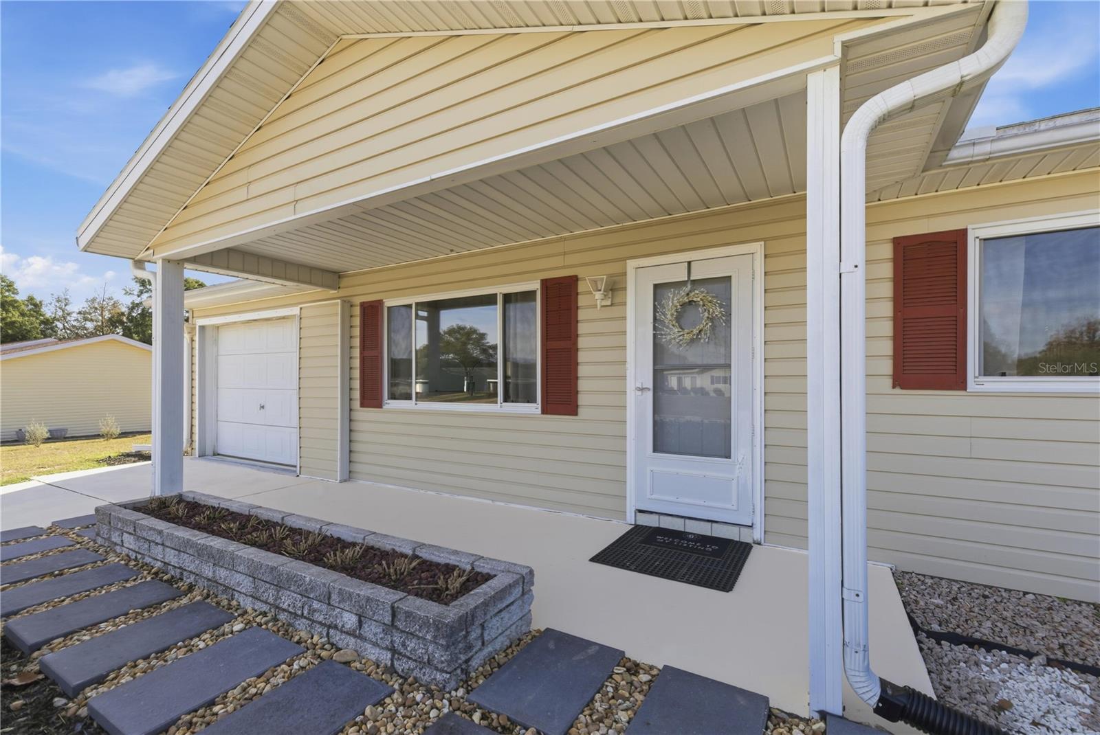 Image 5 of 40 For 6248 110th Street