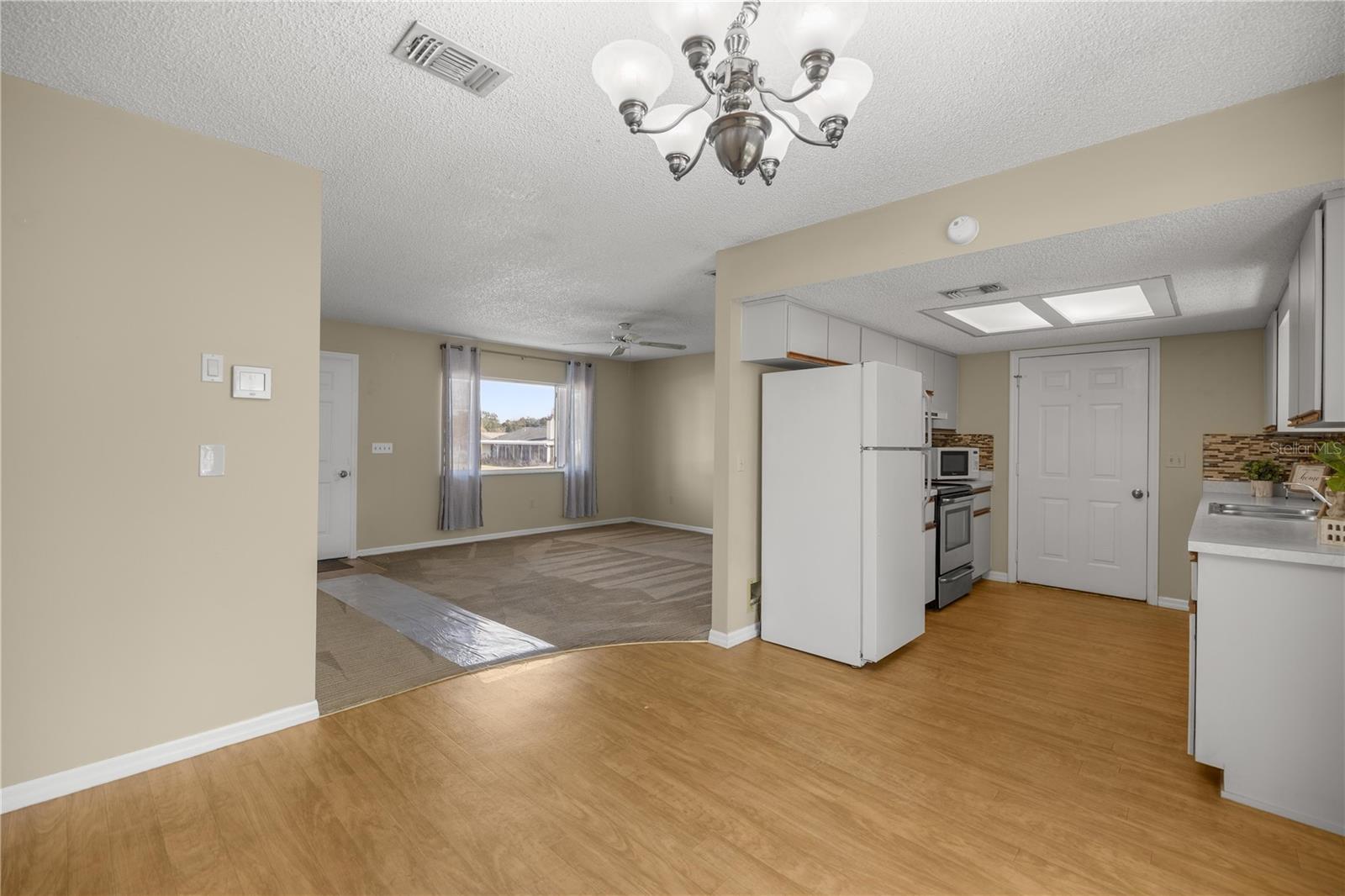 Image 9 of 40 For 6248 110th Street