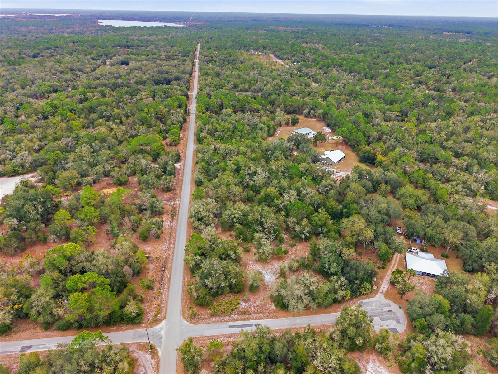 Image 11 of 27 For 9920 Pink Moss Point