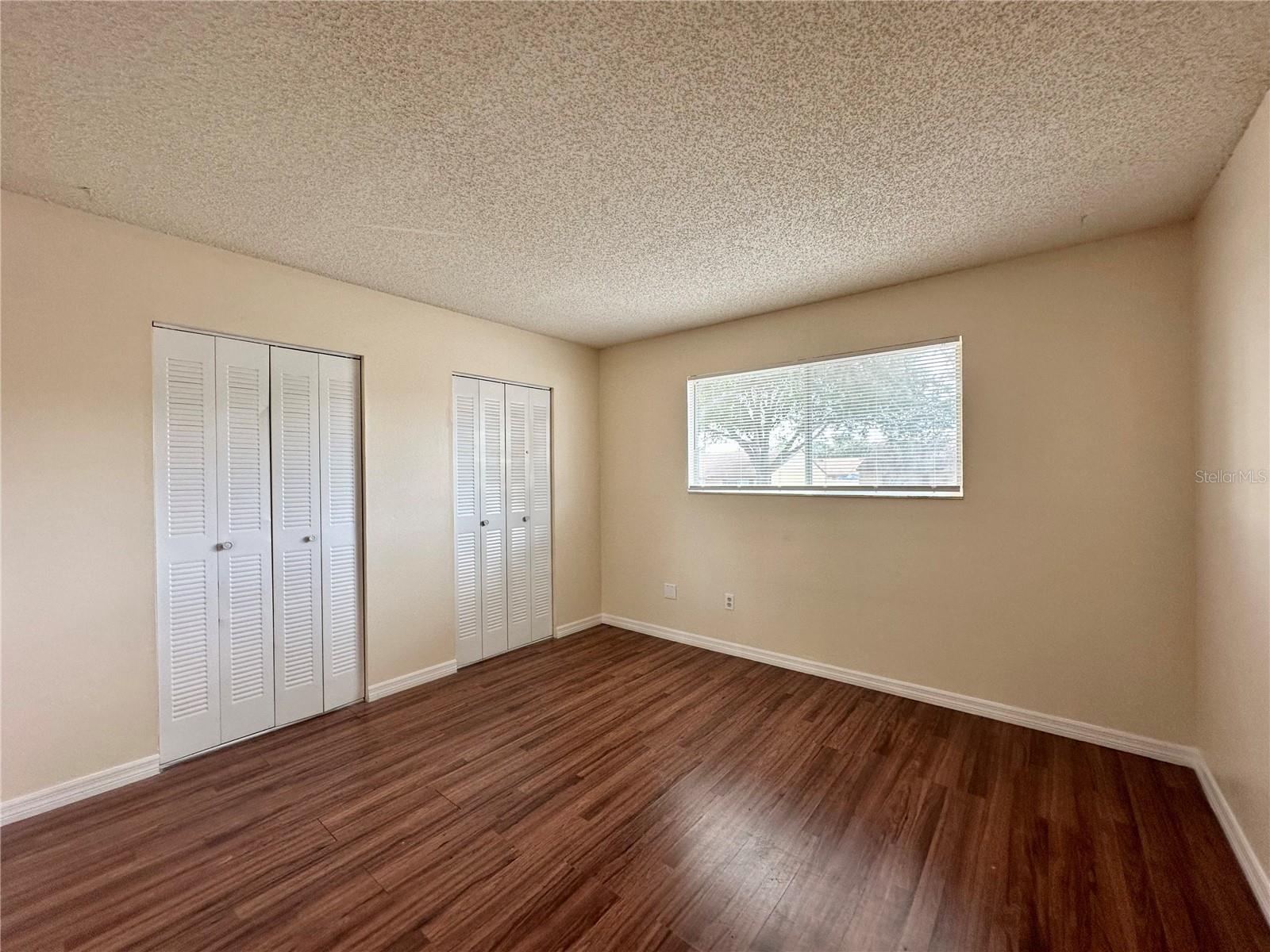 Image 7 of 11 For 343 Rosewood Lane 343